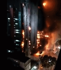 巴西圣保罗大火，引发高楼坍塌，40余人失踪..