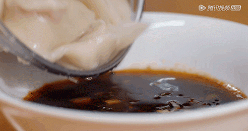 全国 21 省市 60 种，粉面碳水海鲜粥，中国人怎么吃早餐？