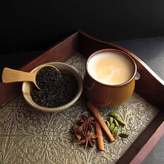 为何印度的奶茶更香浓，用香料煮奶茶真的是第一次听说(2)