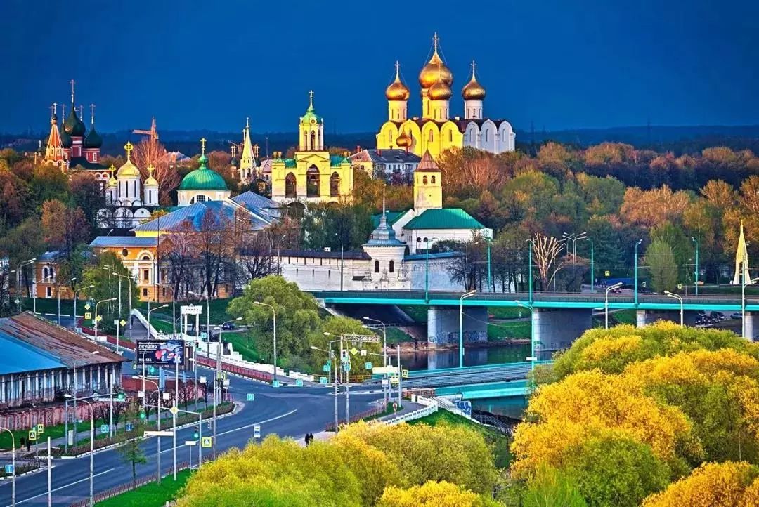 【享游俄罗斯】莫斯科+圣彼得堡+金环三镇皇家庄园+黄金双岛 深度10日游