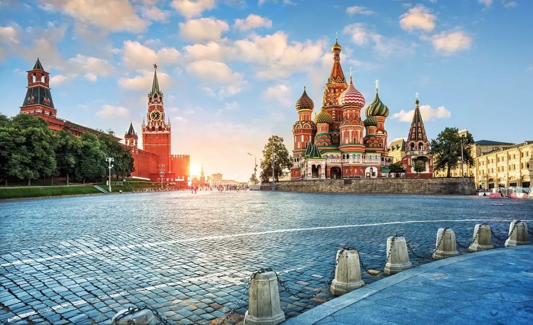 【享游俄罗斯】莫斯科+圣彼得堡+金环三镇皇家庄园+黄金双岛 深度10日游