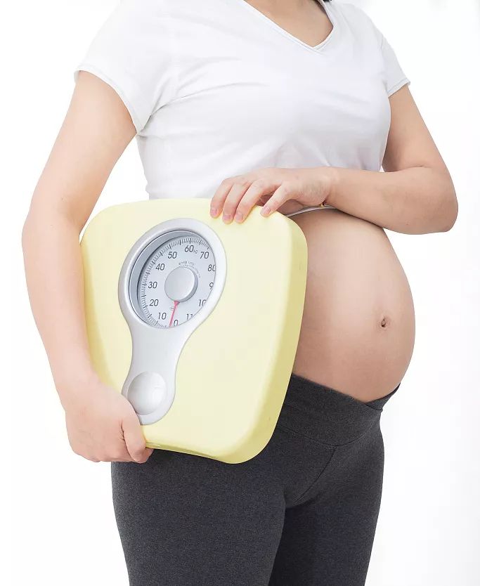 孕期体重该增重多少算正常？