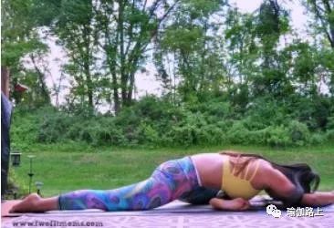 缓解腰痛，这 5 个瑜伽体式要常练！