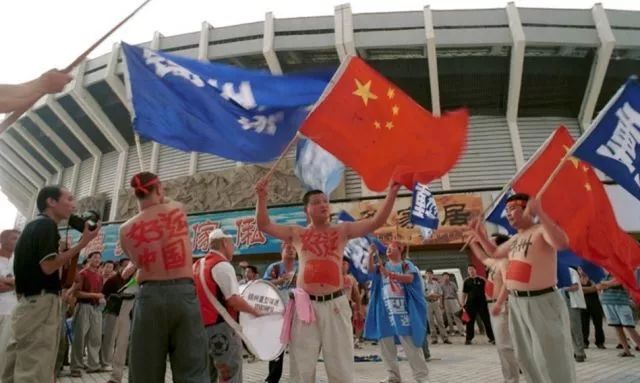 中国足球的未来，归根结底是他们的