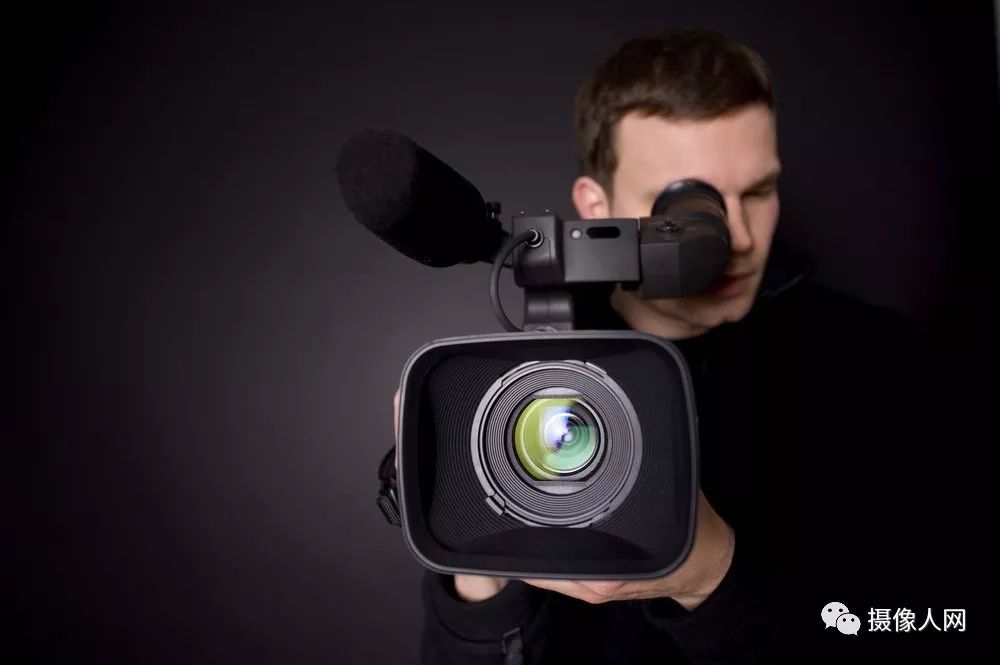 摄像人用相机拍视频是因为买不起摄像机吗？