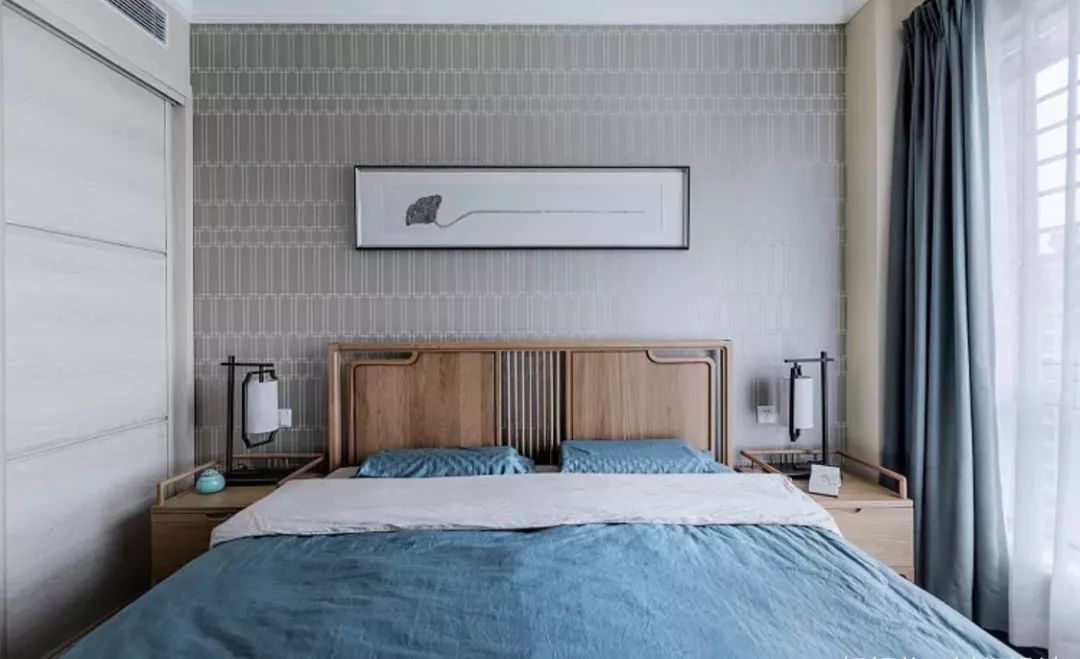 想要把卧室给设计得温暖一些，床头灯的选择很重要(2)