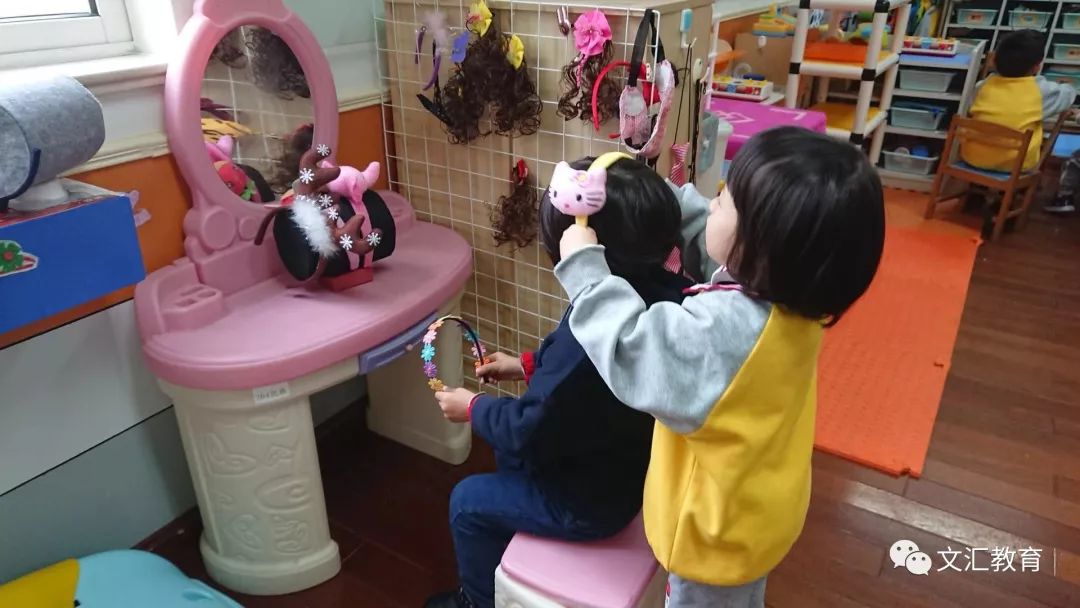 为更好呵护“最柔软人群”，上海正多方探讨制定三岁以下婴幼儿照护服务科学标准(2)
