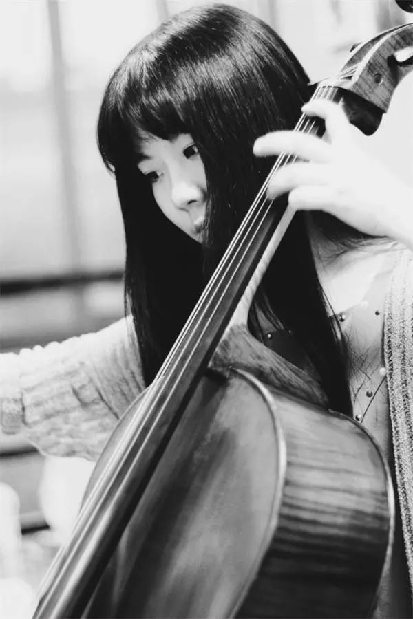 大提琴《离骚》：我只害怕一样， 那就是配不上我所受的痛苦