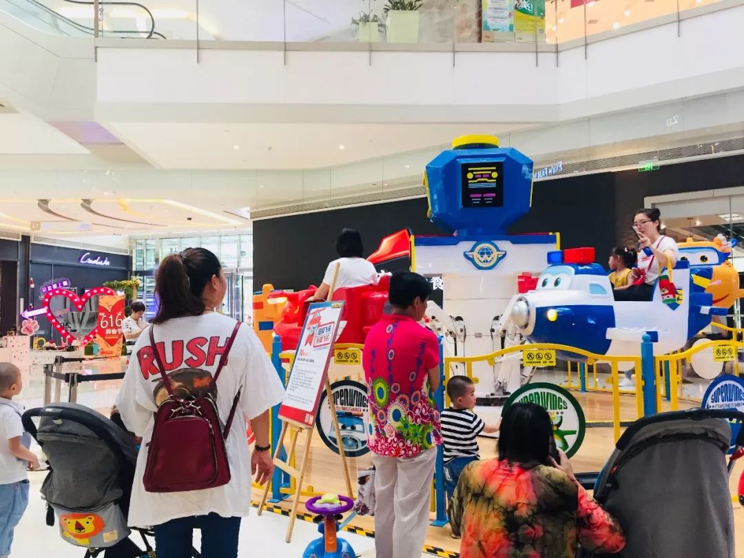 国内首个超级飞侠主题店来了，玩童会开启互娱零售店新玩法！