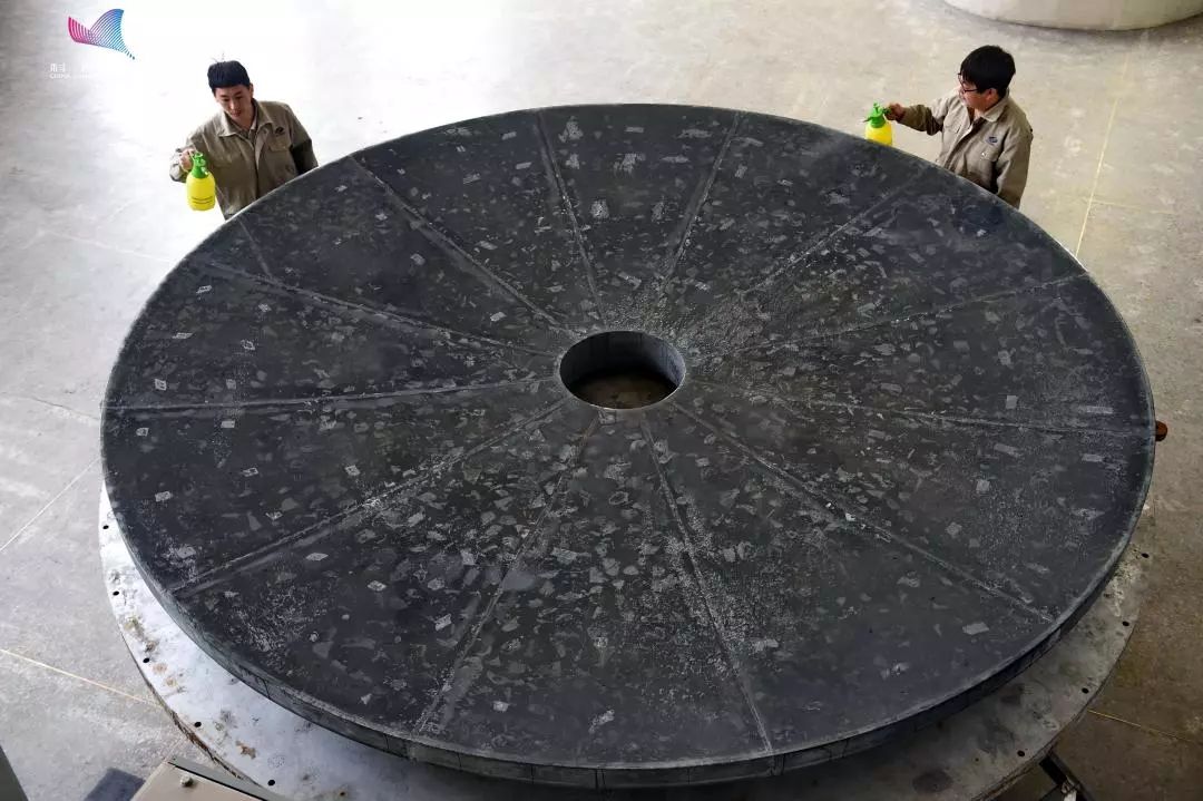 4.03米的“大眼睛”！世界最大口径单体碳化硅反射镜成功研制