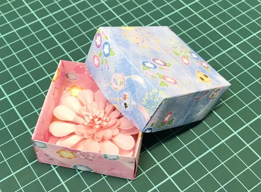 童洋折纸教室——四季千代纸盒 折法教学