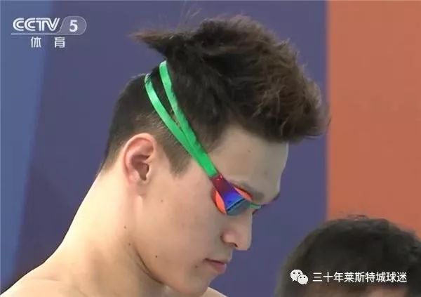 孙杨真是中国英雄！继指纹消失后 他的头发被泳池水腐蚀成这样了