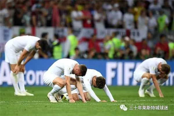 世界杯半决赛遭争议判罚！克罗地亚进球疑似无效 英格兰又悲剧？