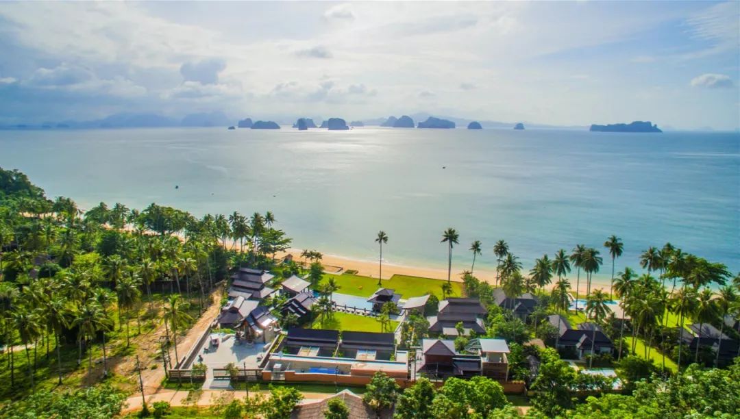 泰国最贵最潮别墅，每晚4W+竟还一房难求？！