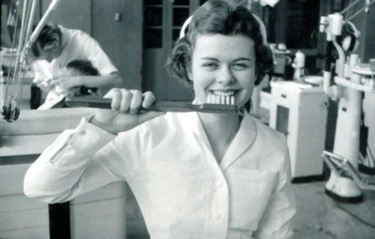 世界微笑日 | 每天都刷牙，但你真的刷干净了吗