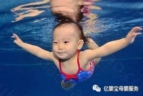 会员沙龙|0-3岁宝宝亲子免费游泳课程马上开课，你还等什么？
