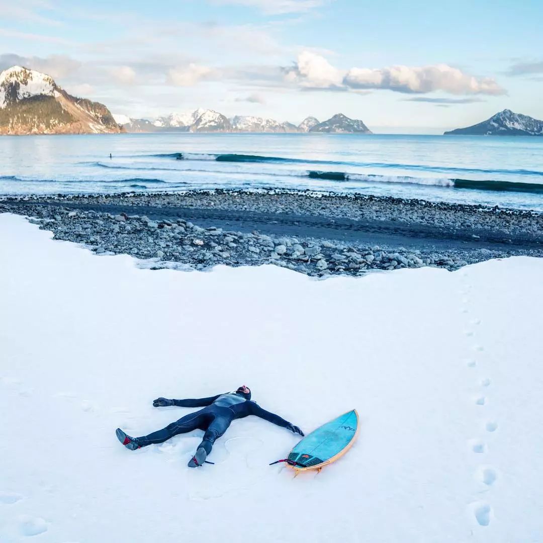 旅行家 | 在极北之地冲浪是一种什么体验？