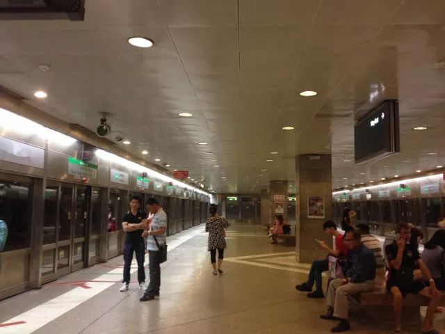新加坡5月地铁时间大调整，一秒小红心快收藏起