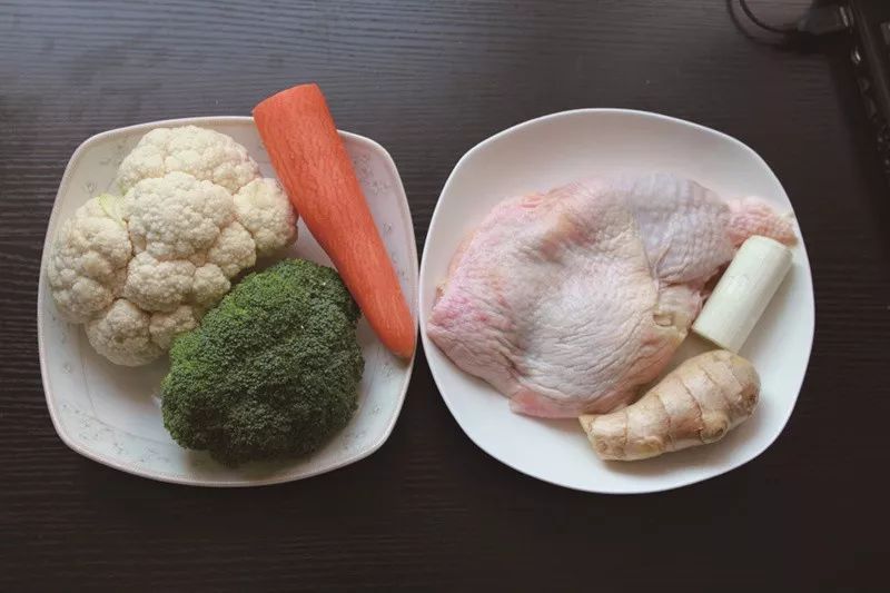 【美食汇】家庭版煎鸡饭