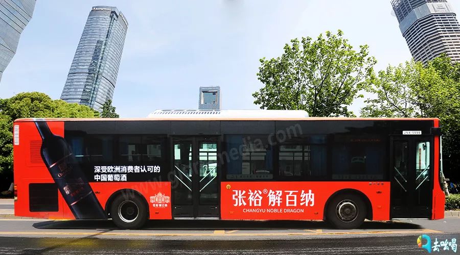 天天见的公交车身广告，真的能被消费者记住吗？