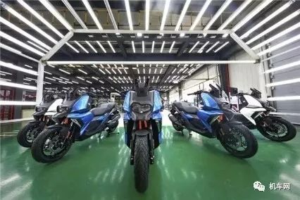 宝马踏板CX400香港售价曝出，国内预计将很快上市