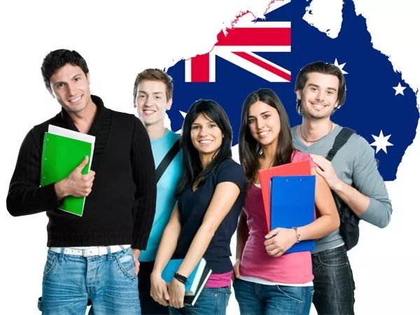 中国包揽国际学生排行榜三冠军，还助英国数学创新高！