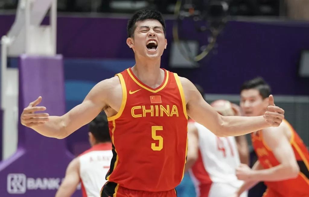 时隔12年！中国男篮再胜NBA球队，这可是乔丹的球队呐！