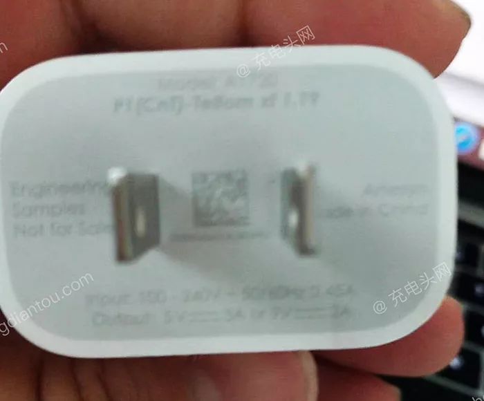 苹果iPhone 9不再“祖传”5V/1A充电器，标配18W PD3.0快充头