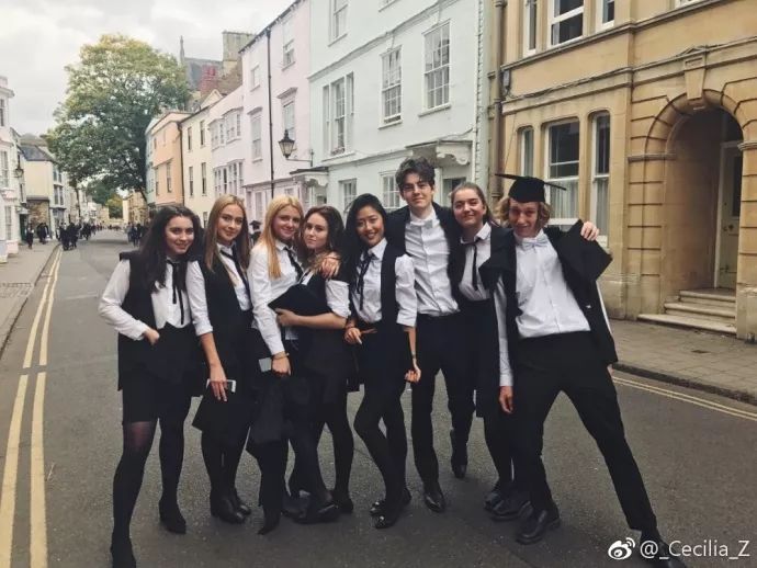 18岁牛津大学中国女学霸：比你美还比你努力，“