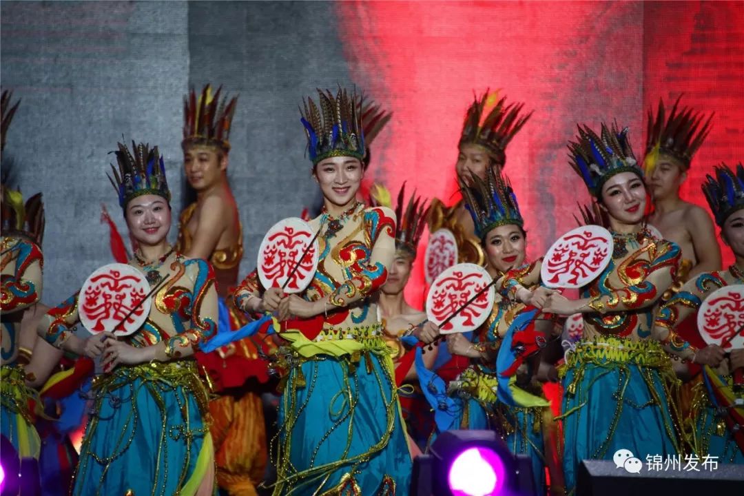群星倾情献唱！辽西旅游文化节点燃锦州狂欢夜！