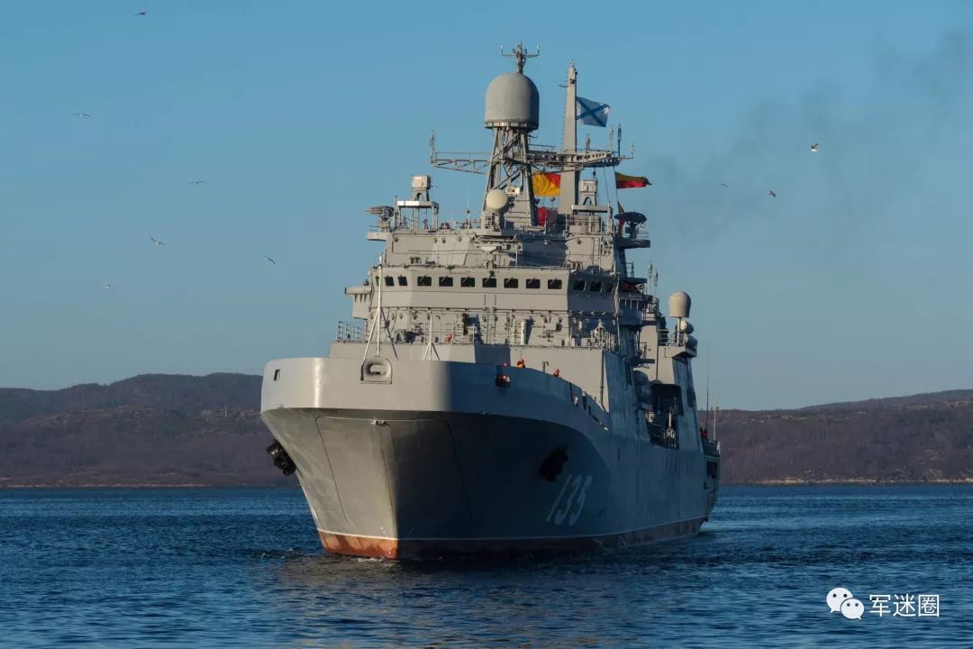 俄罗斯海军最新登陆舰首赴北极圈 那里将要发生一件大事