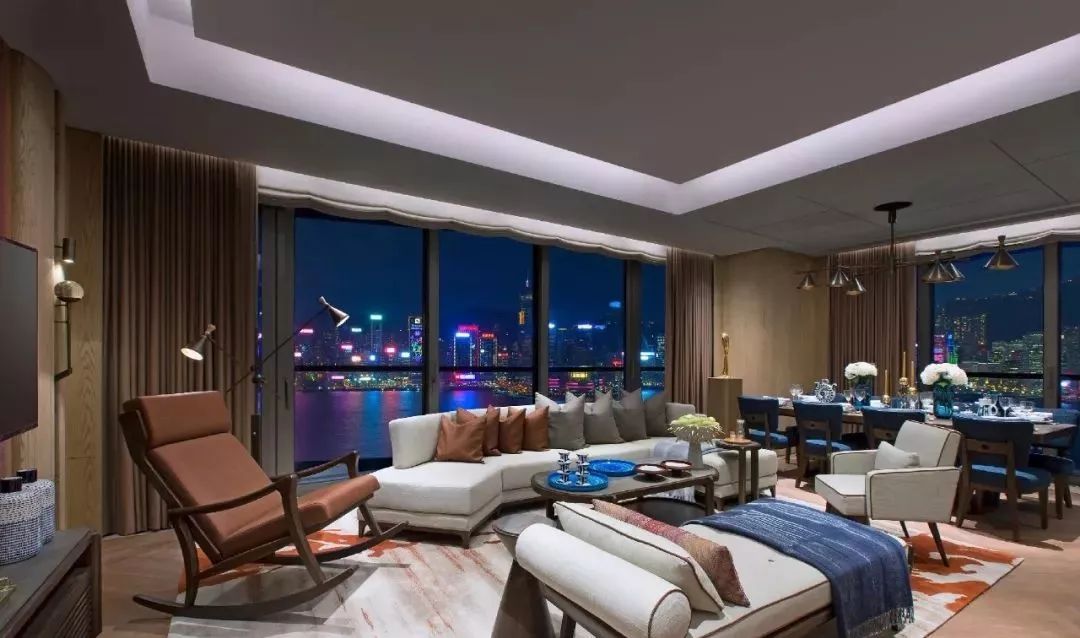 他是中国设计圈首富，身价百亿，30岁就设计了杨紫琼豪宅，还改变了奢华酒店的定义