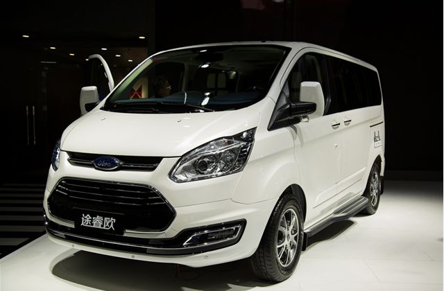 福特最豪华的MPV，也聊聊北京车展见到的福特途
