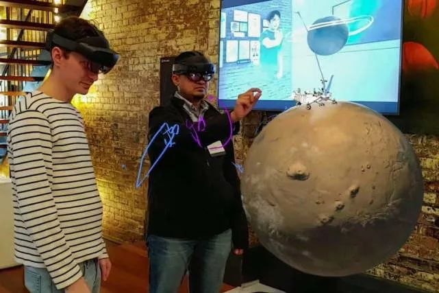 微软HoloLens 2头显体验：未来，近在眼前