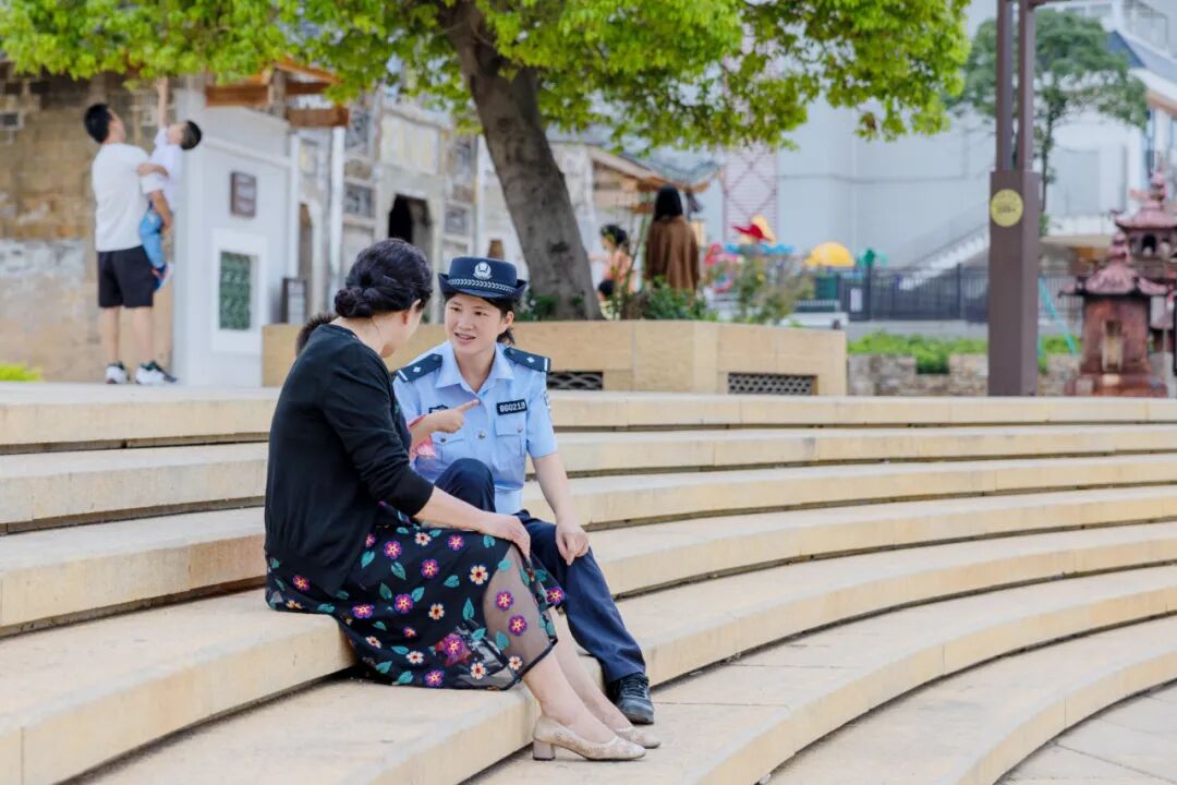 连城民警李文英的国庆“假日”